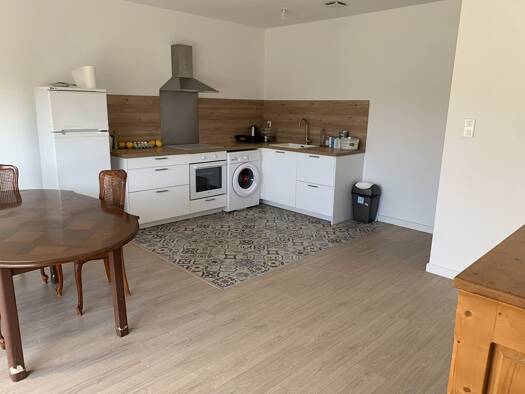 Appartement à louer - logement étudiant 700 € 2 pièces 1 chambre 60 m² RDC Morosaglia 20218