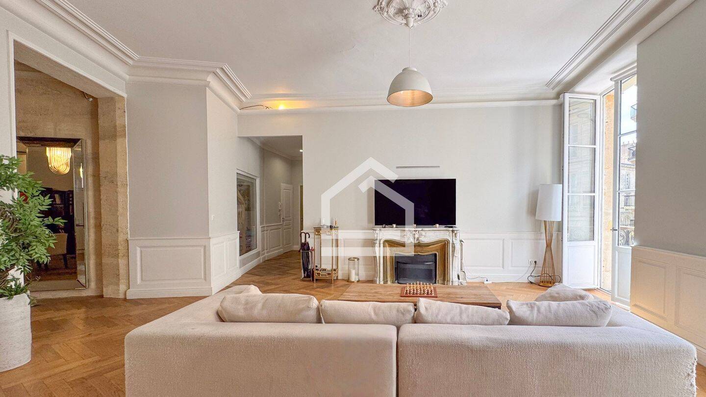 Appartement 5 pièces 160 m² · à Bordeaux · 160 m² · 777 000 €