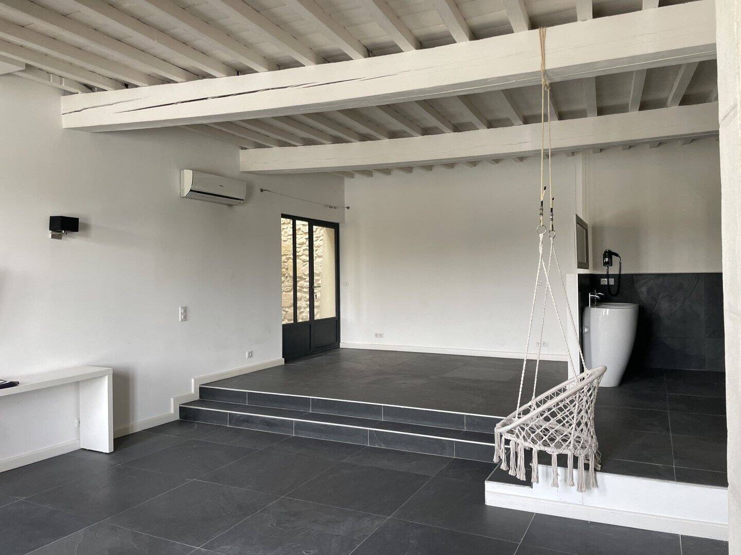 Maison 3 pièces 167 m² · à Arles · 167 m² · 580 000 €