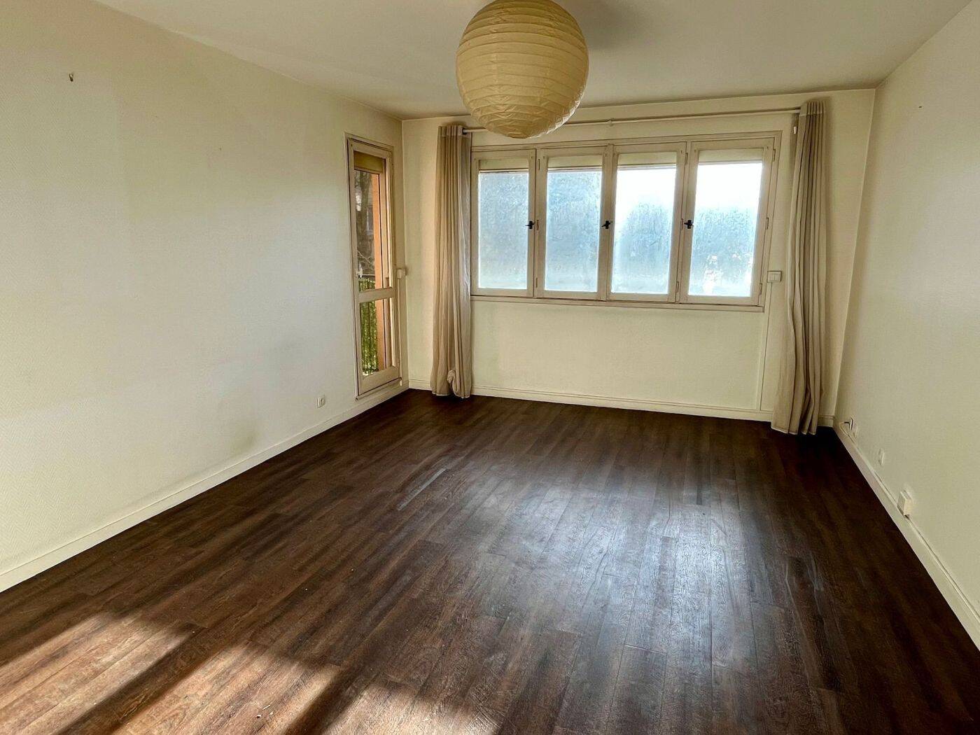 Appartement 3 pièces 63 m² · à Meudon · 62,9 m² · 189 000 €