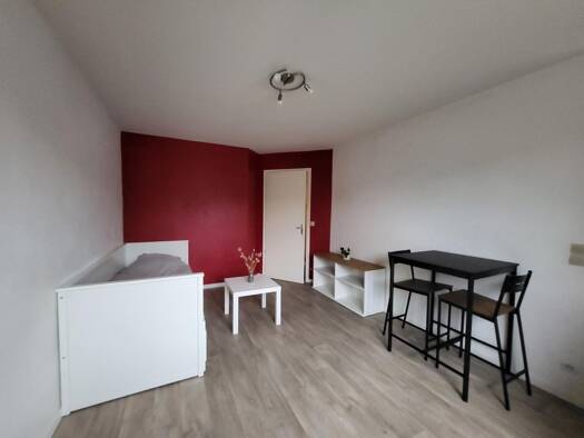 Appartement à louer - logement étudiant 625 € 1 pièce 25 m² 1er étage Lille 59000
