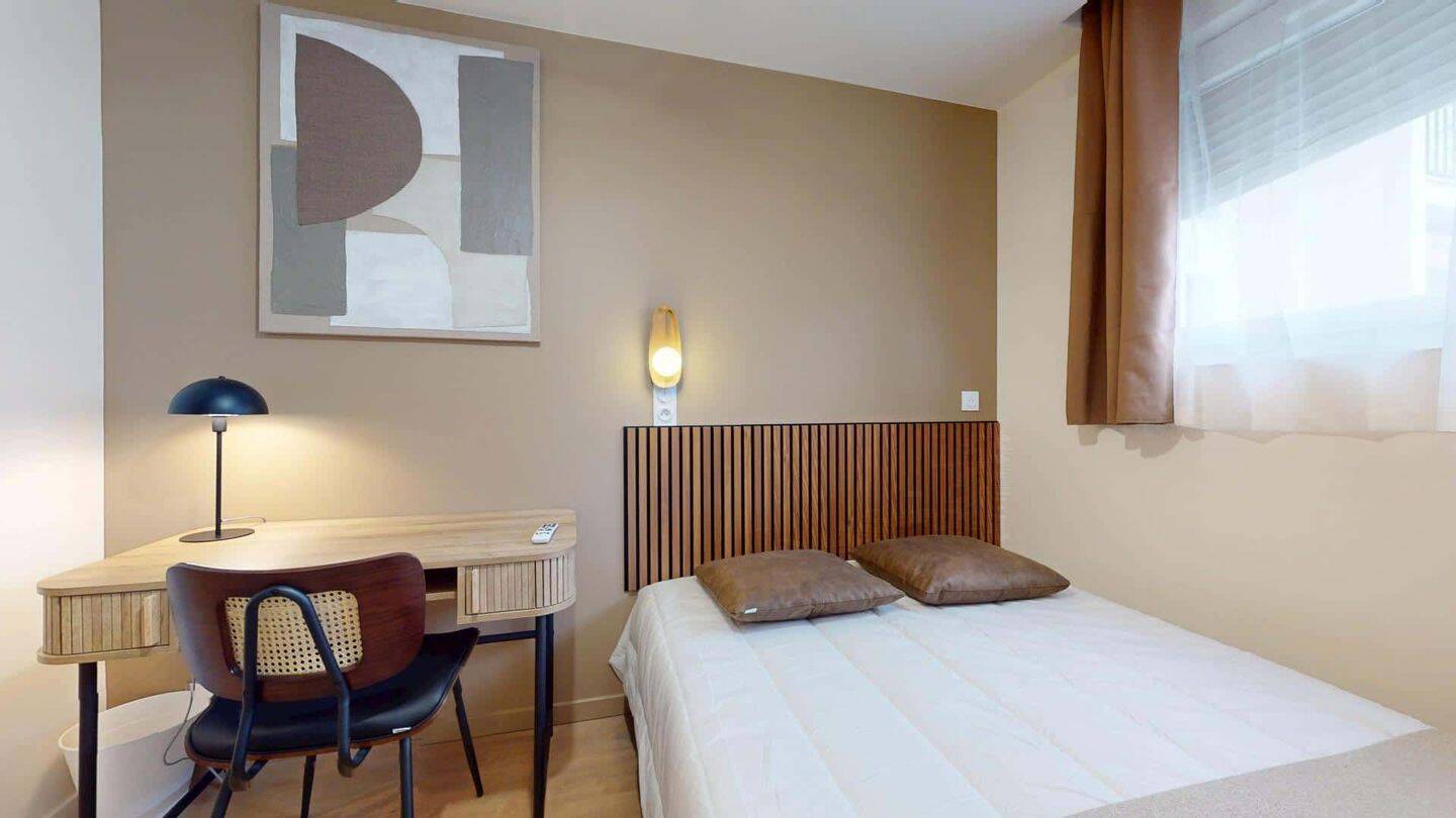 1 pièce 15 m² · à Lyon 2ème Arrondissement · 15 m² · 590 €