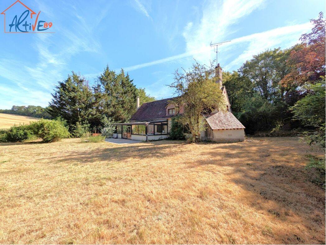 Maison 4 pièces 104 m² · à Charny Orée de Puisaye · 104 m² · 174 900 €