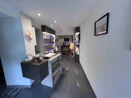 Boutique à vendre Fonds de commerce 44 000 € 5 pièces 120 m² de surface de vente Centre Sélestat 67600