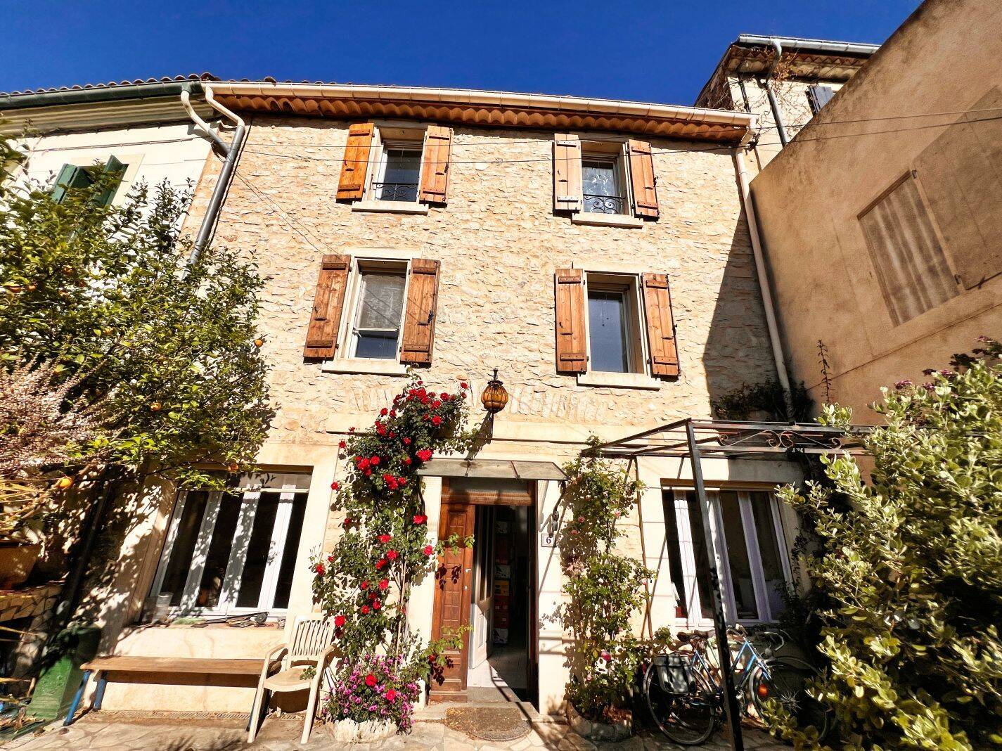 Maison 5 pièces 175 m² · à Bize-Minervois · 175 m² · 188 000 €