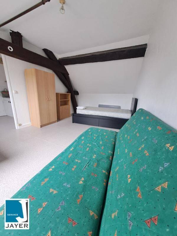Appartement 1 pièce 25 m² · à Fontaines · 25 m² · 316 €