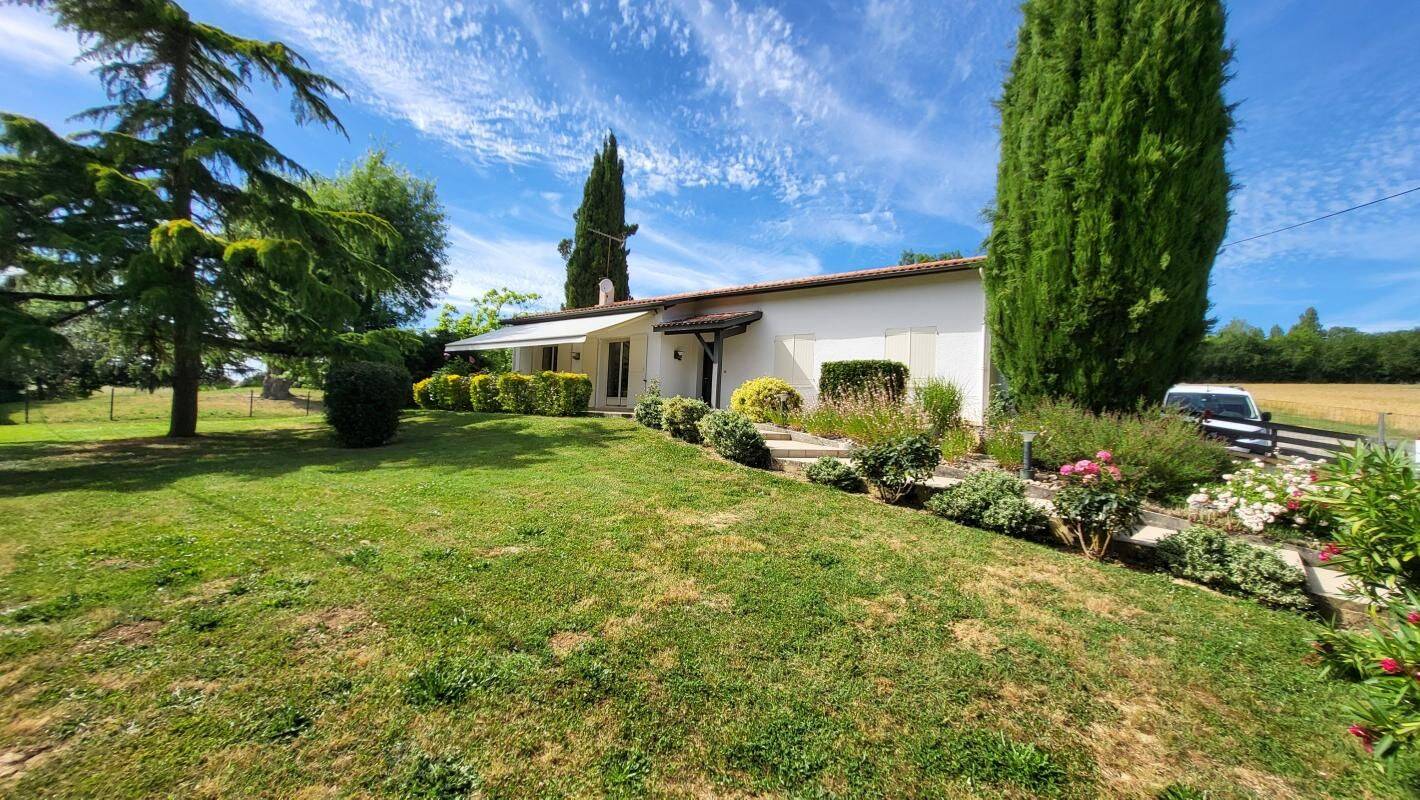 Maison 5 pièces 163 m² · à Astaffort · 163 m² · 299 500 €
