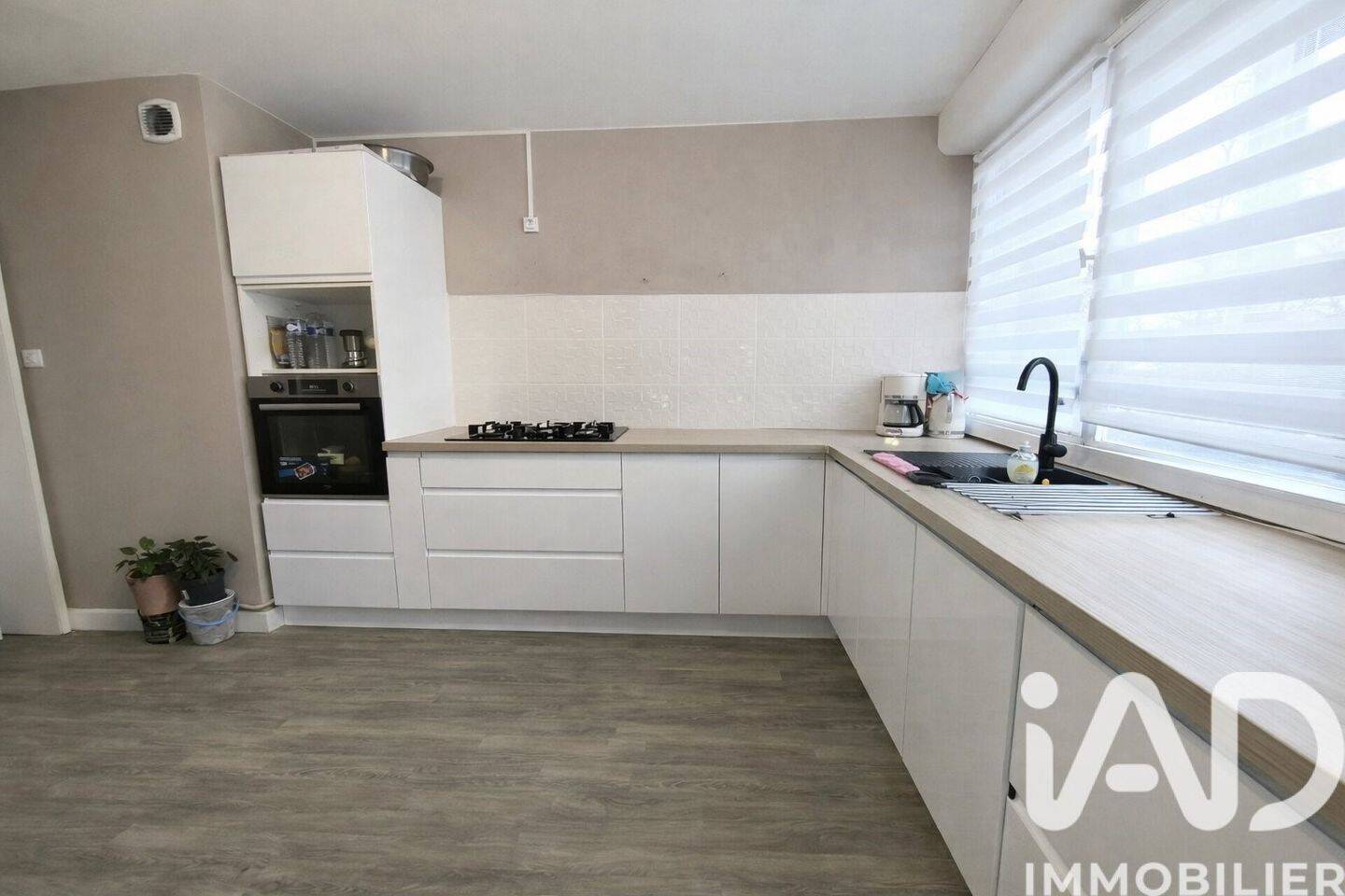Appartement 5 pièces 76 m² · à Rennes · 76 m² · 161 800 €