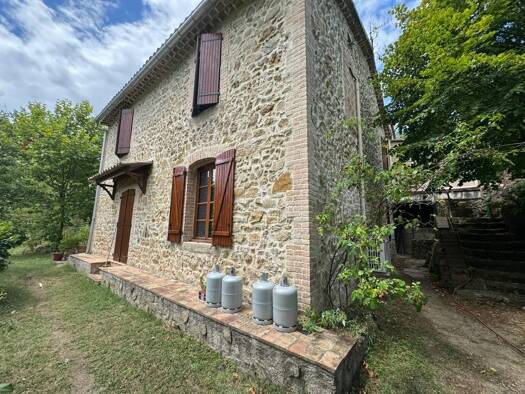 Maison à vendre 225 000 € 5 pièces 4 chambres 202 m² 47 127 m² de terrain Molières-sur-Cèze 30410