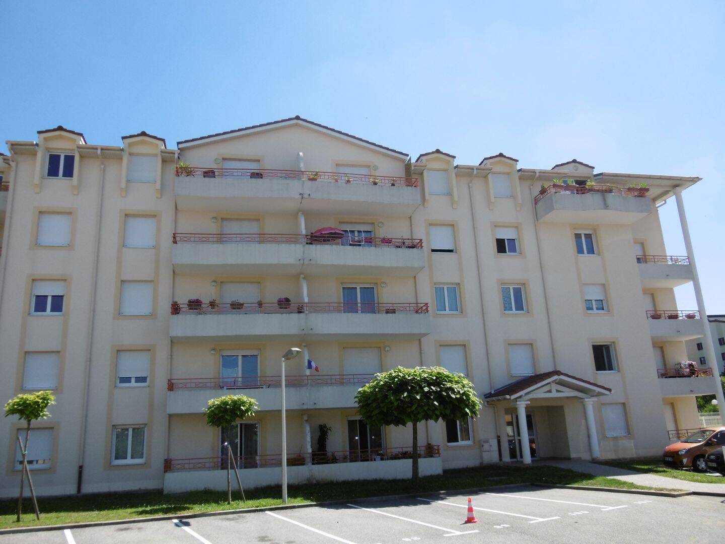 Appartement 2 pièces 43 m² · à Saint-Marcellin · 42,8 m² · 92 000 €