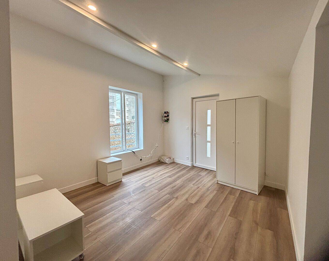 Appartement 1 pièce 21 m² · à Poitiers · 20,9 m² · 450 €/mois