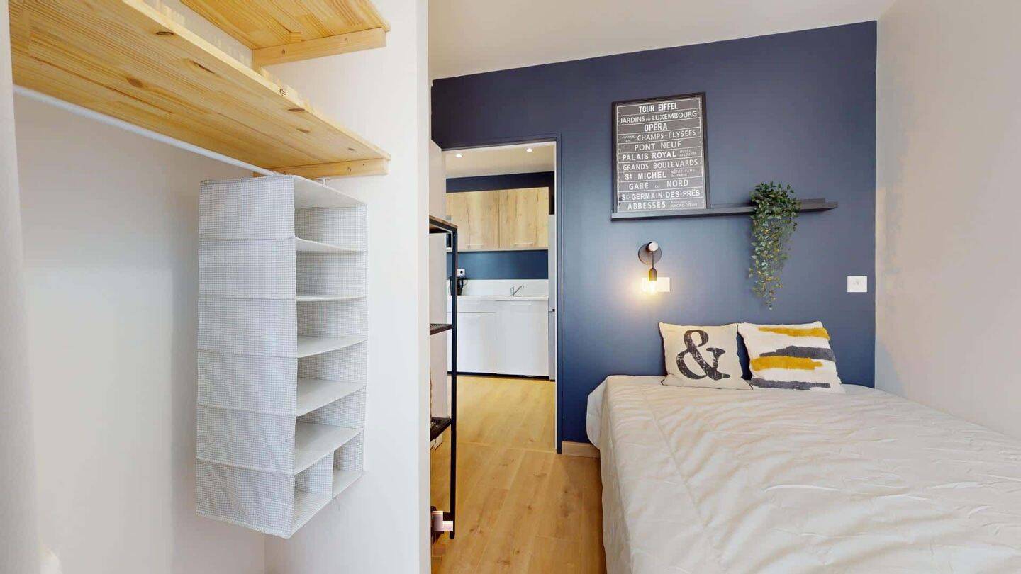 1 pièce 15 m² · à Caluire-Et-Cuire · 15 m² · 520 €