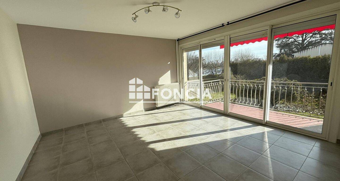 Appartement 3 pièces 74 m² · à Guilherand-Granges · 74 m² · 825 €/mois