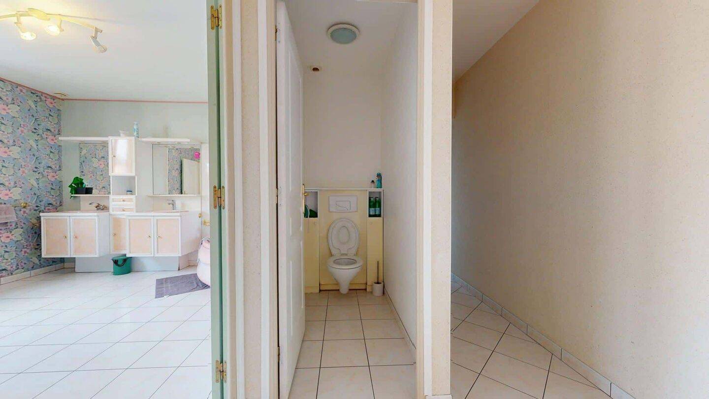 Room in Rue Barra, Angers for 163 m² with 4 bedrooms - Colocatio — 21