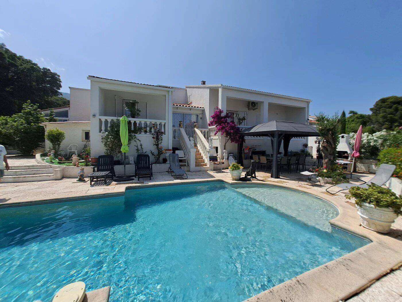 Maison 5 pièces 180 m² · à Biguglia · 180 m² · 535 000 €