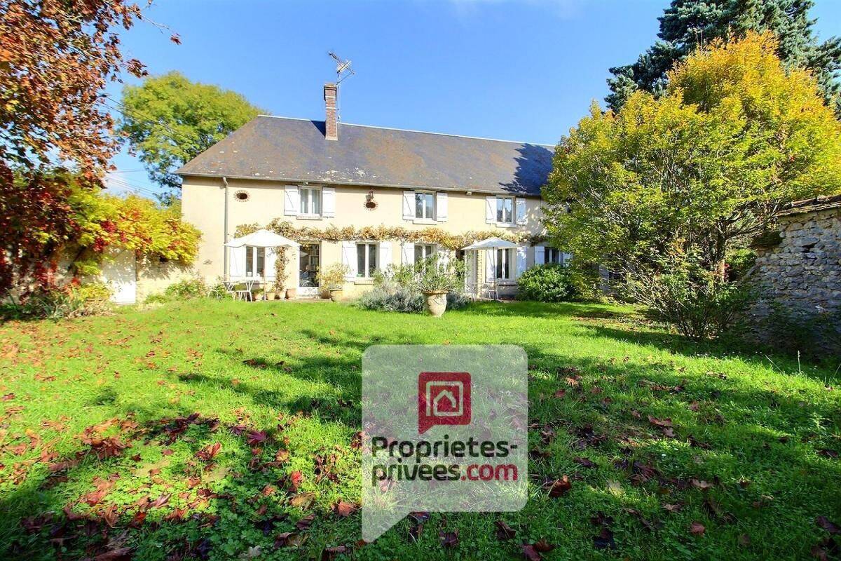 Maison 6 pièces 200 m² · à Sceaux-du-Gâtinais · 200 m² · 365 000 €