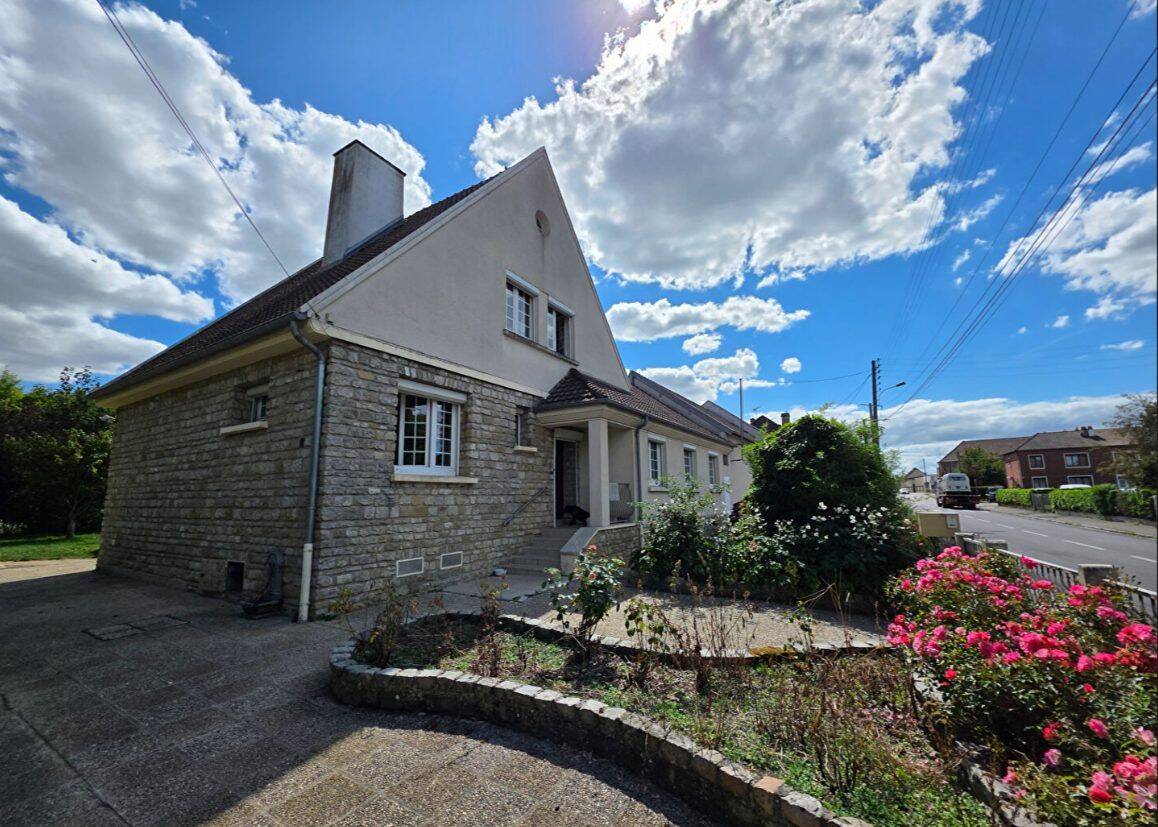 Maison 6 pièces 153 m² · à Aumale · 153 m² · 290 000 €