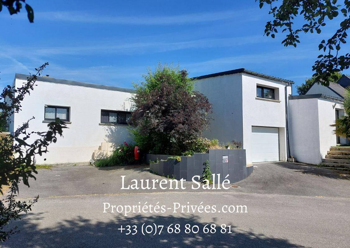 Maison 7 pièces 157 m² · à Ambon · 157 m² · 374 400 €