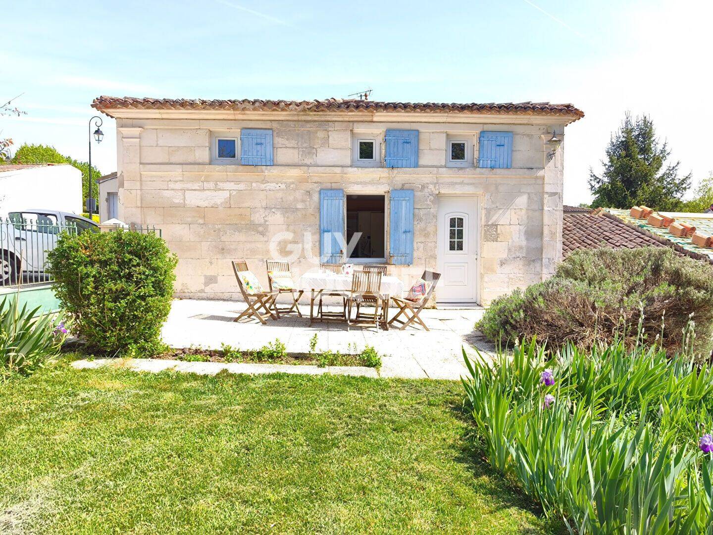 Maison 6 pièces 174 m² · à Vénérand · 174 m² · 179 900 €