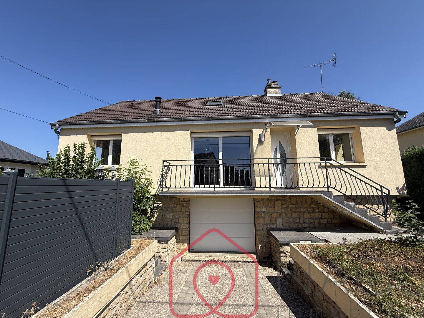 Maison 6 pièces 110 m² · à Balan · 110 m² · 219 000 €