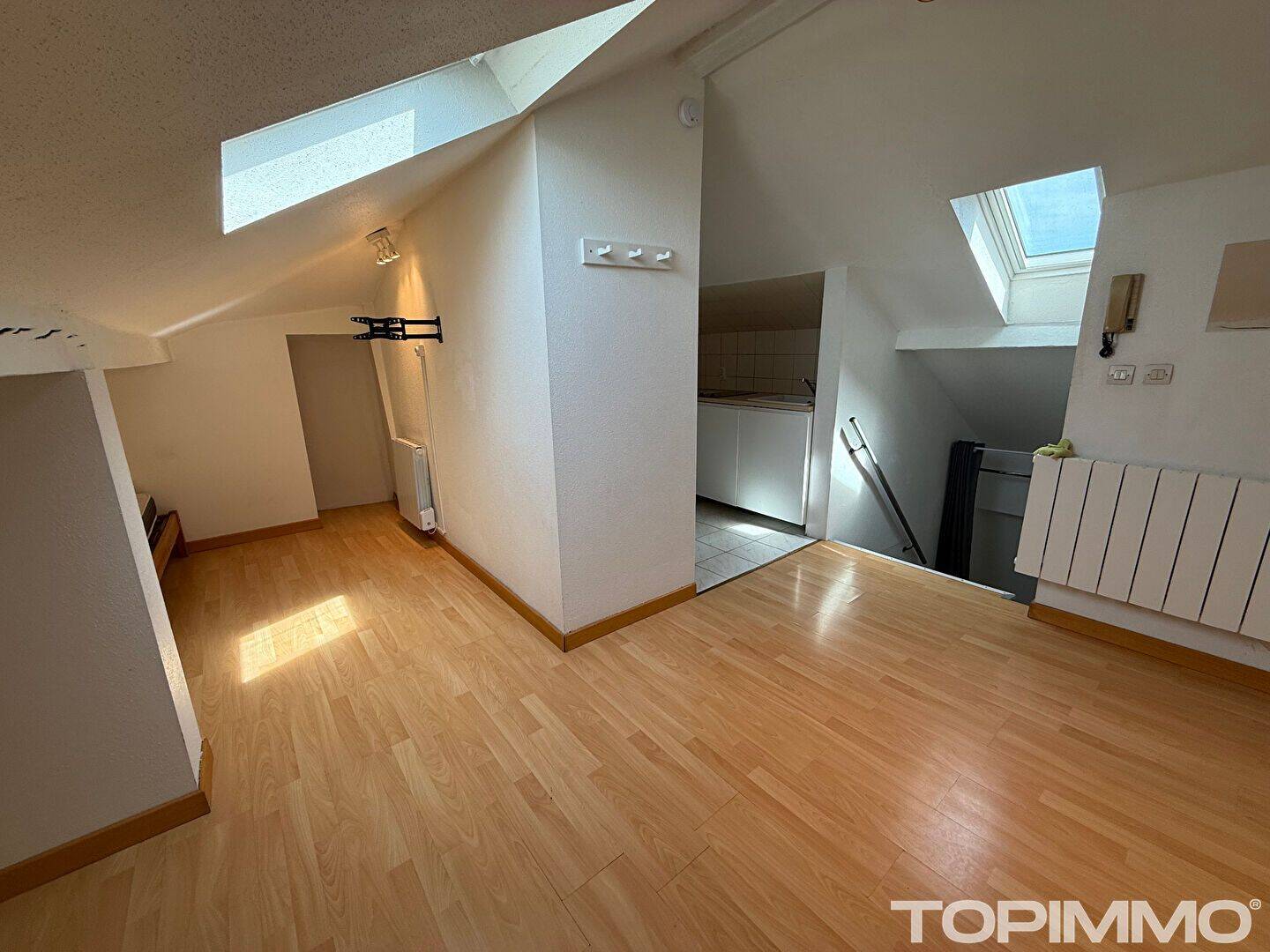 Appartement 1 pièce 15 m² · à Mulhouse · 15,1 m² · 400 €