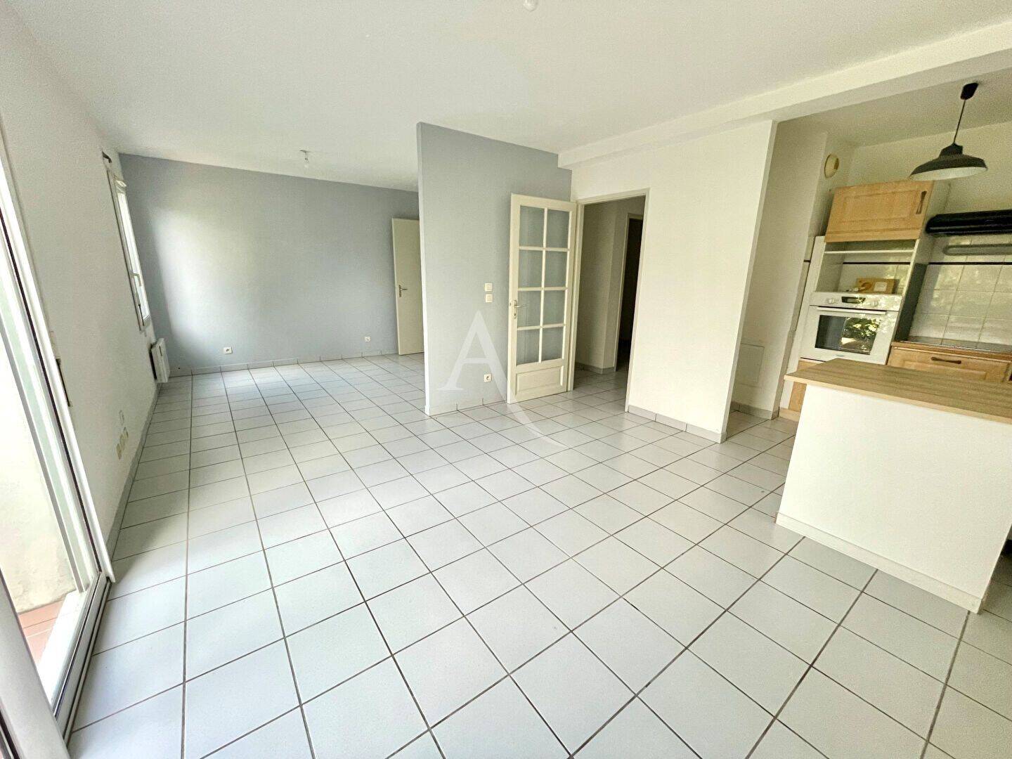Appartement 2 pièces 60 m² · à L'Isle-Jourdain · 60,2 m² · 650 €