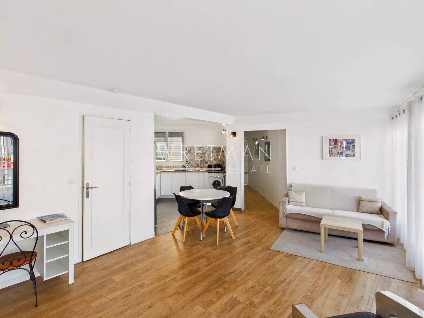 Appartement 2 pièces 59 m² · à Antibes · 59 m² · 275 000 €