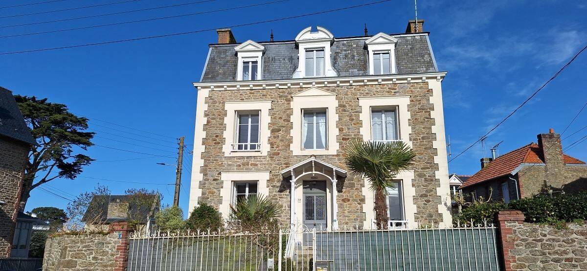 Maison 14 pièces 222 m² · à Dinard · 222 m² · 1 452 550 €