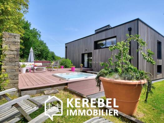 Maison à vendre 642 500 € 6 pièces 4 chambres 220 m² 1 275 m² de terrain Plougastel-Daoulas 29470