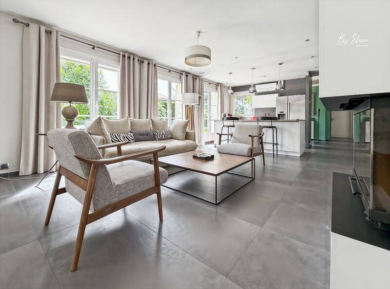 Maison 5 pièces 128 m² · à Bussy-Saint-Georges · 128 m² · 795 000 €