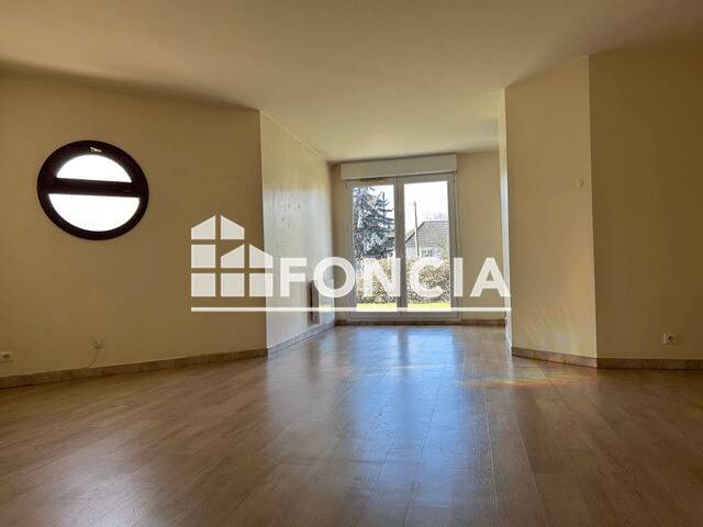 Appartement 3 pièces 70 m² · à Villemandeur · 70 m² · 721 €