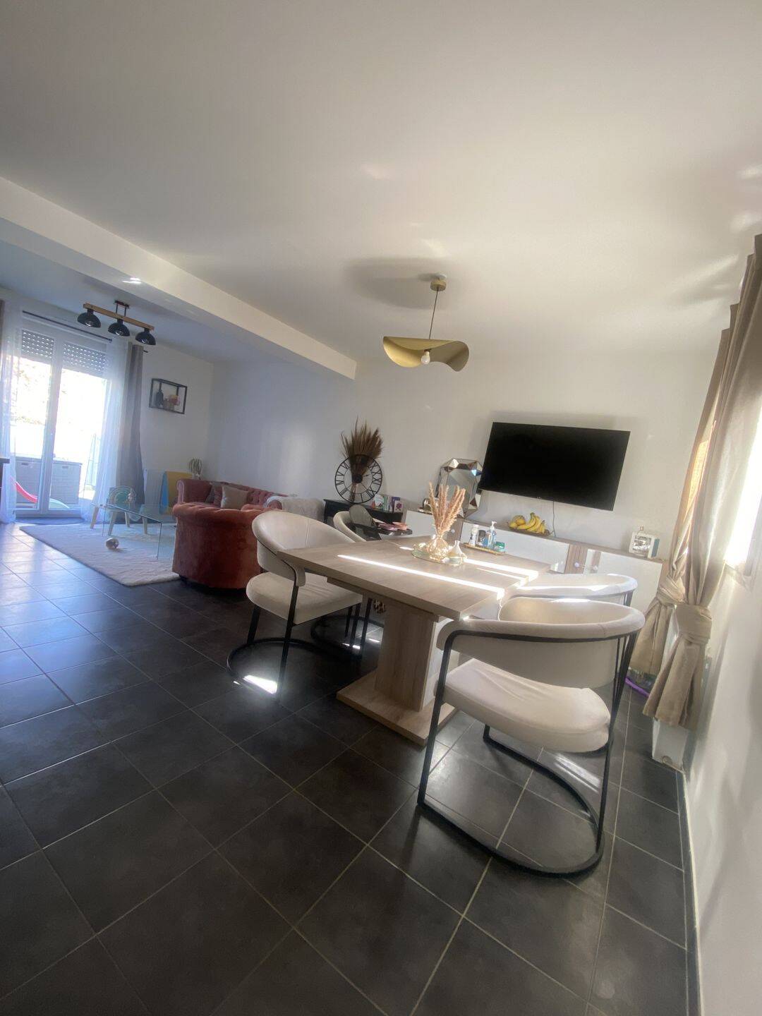 Maison 5 pièces 75 m² · à La Bazoge · 75,4 m² · 220 500 €