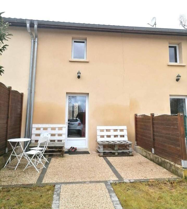 Appartement 1 pièce 32 m² · à Écuisses · 32,3 m² · 390 €