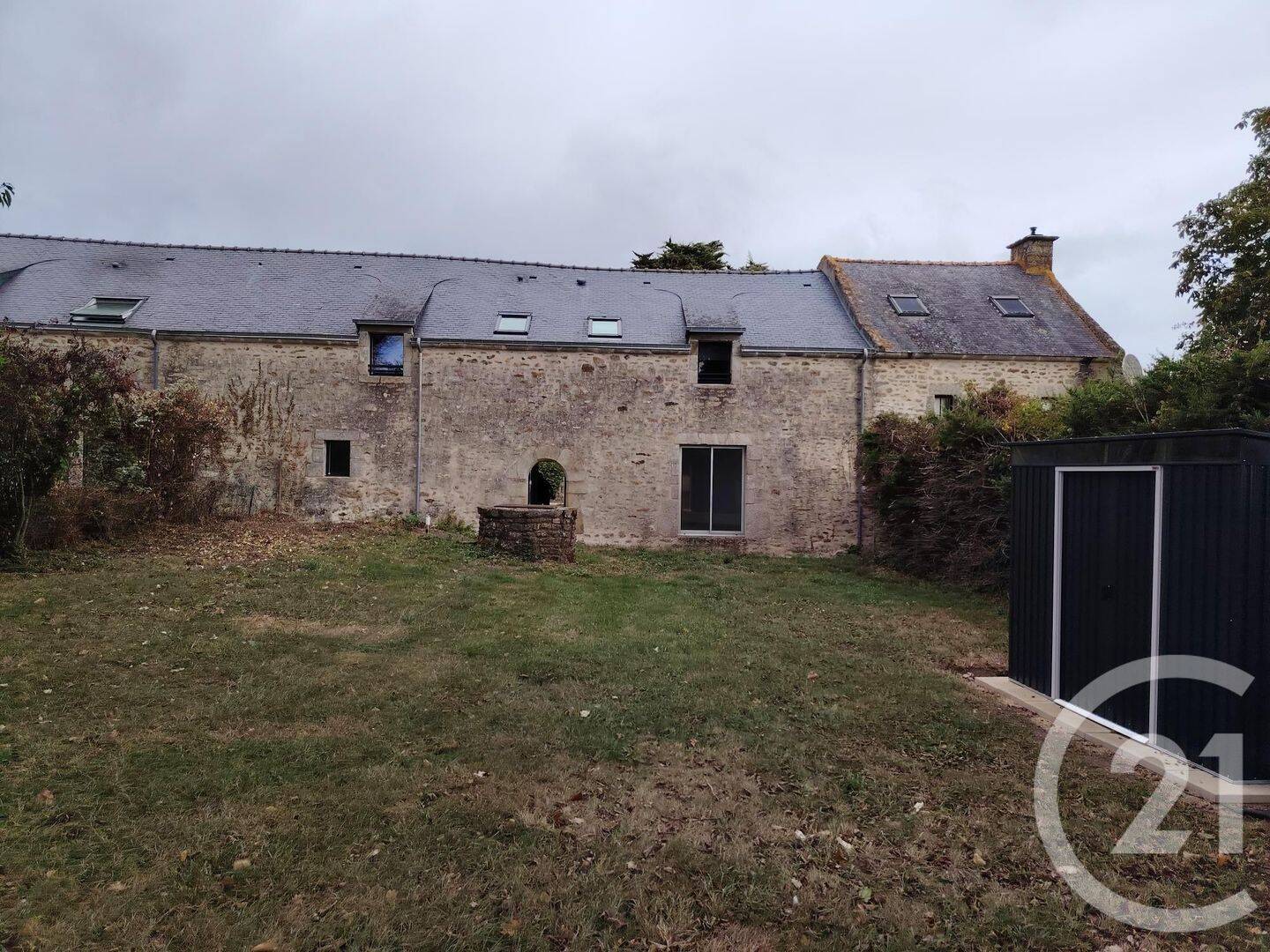 Maison 6 pièces 144 m² · à Theix-Noyalo · 143,8 m² · 1 100 €/mois