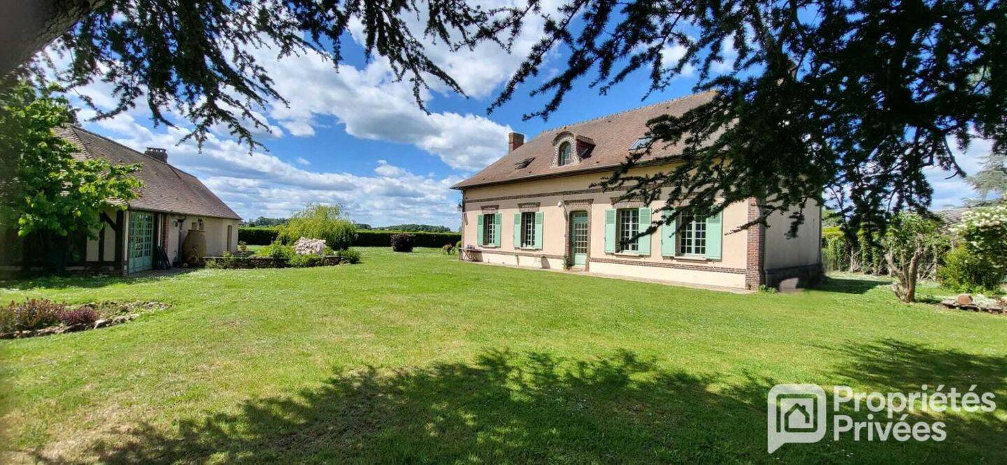 Maison 10 pièces 260 m² · à Verneuil d'Avre Et d'Iton · 260 m² · 332 768 €