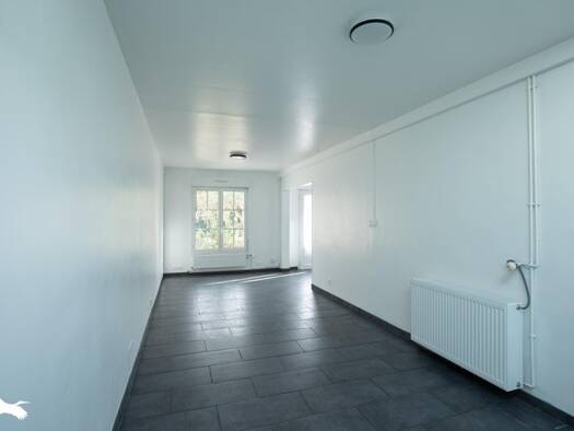 Maison à vendre 159 000 € 3 pièces 2 chambres 55 m² Inter Marche Mantes-la-Jolie 78200