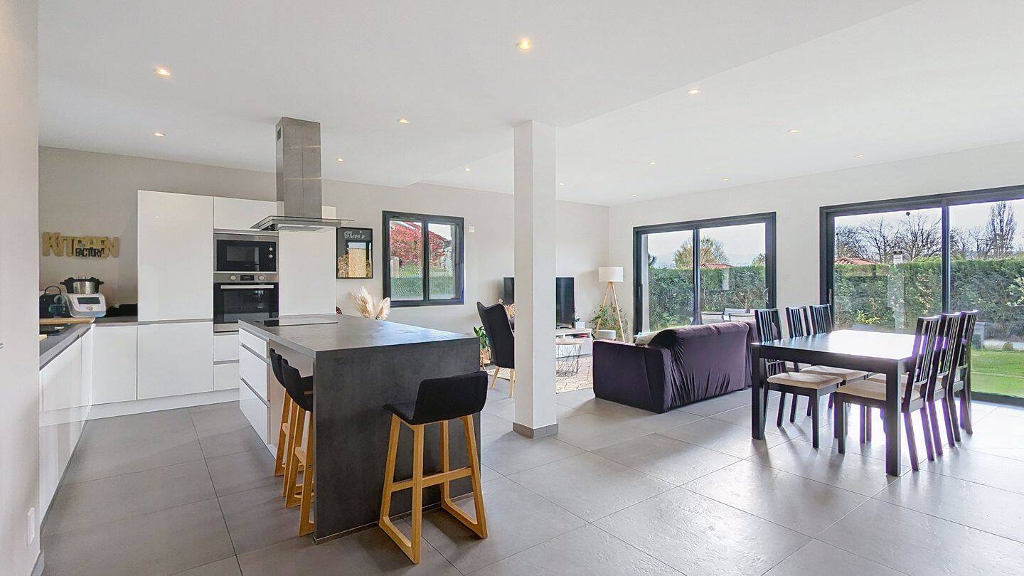 Maison 6 pièces 155 m² · à Lozanne · 155,1 m² · 595 000 €