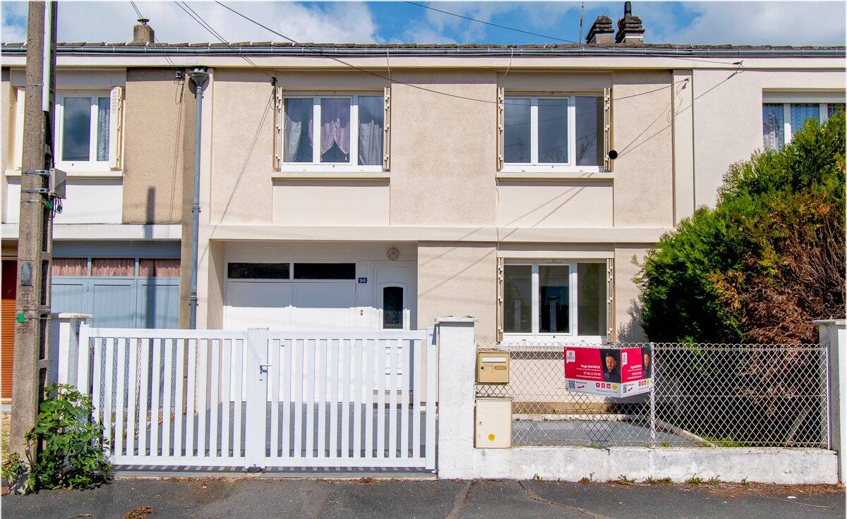 Maison 4 pièces 69 m² · à Vierzon · 68,6 m² · 660 €/mois