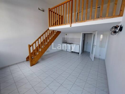 Appartement à louer 654 € 2 pièces 1 chambre 41,9 m² Étage 2/2 Berriat-Ampere Grenoble 38000