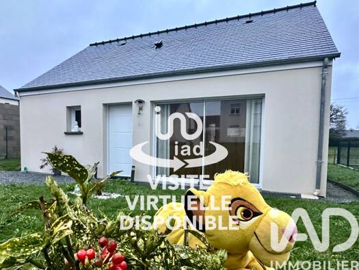 Maison de plain-pied à vendre 159 000 € 3 pièces 2 chambres 60 m² 369 m² de terrain Maure-de-Bretagne 35330