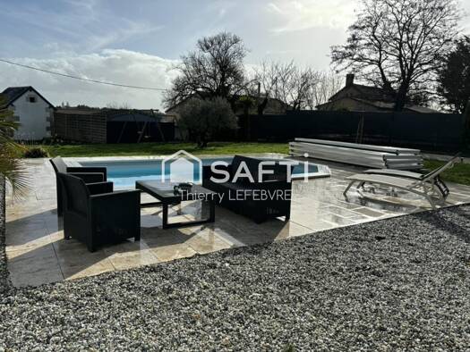 Maison à vendre 270 000 € 5 pièces 4 chambres 157 m² 1 000 m² de terrain Centre Jaunay-Clan 86130