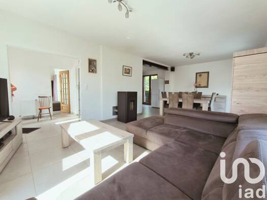 Maison à vendre 409 950 € 7 pièces 6 chambres 155 m² 1 026 m² de terrain Centre Wavrin 59136