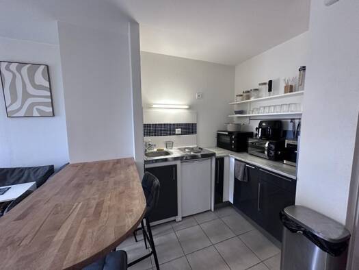 Appartement à louer 630 € 2 pièces 1 chambre 38 m² 2ème étage Montrapon - Montboucons Besançon 25000