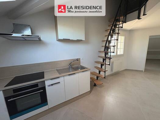 Appartement à louer 1 200 € 3 pièces 2 chambres 55 m² Étage 1/1 Tremblay-en-France 93290