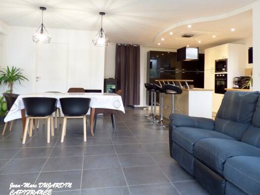 Maison à vendre 279 000 € 8 pièces 5 chambres 170 m² 353 m² de terrain Marchiennes 59870