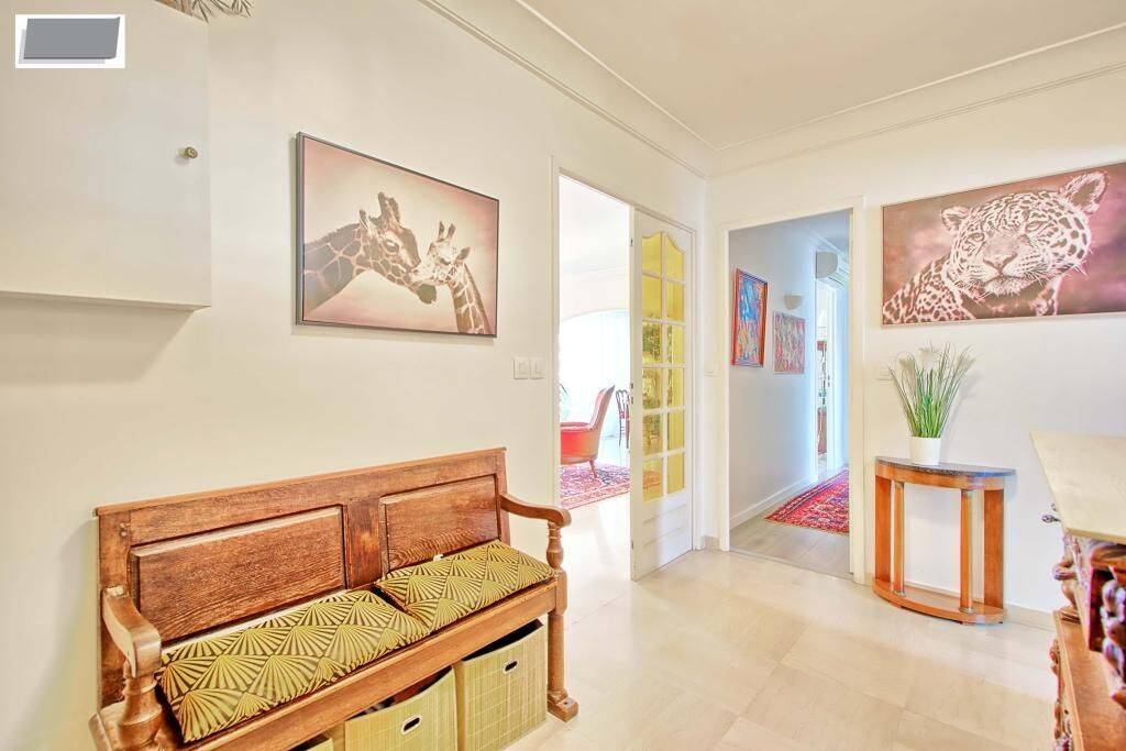 Appartement 4 pièces 87 m² · à Toulon · 87 m² · 1 100 €