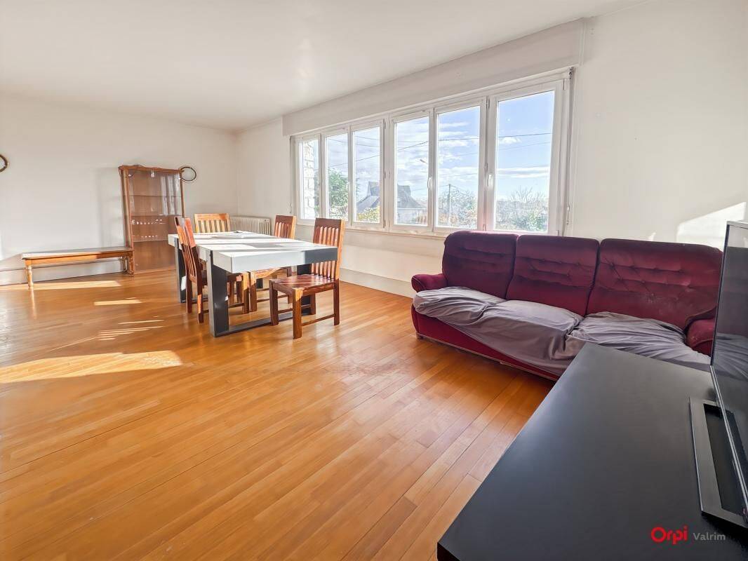 Maison 5 pièces 163 m² · à Beaugency · 163 m² · 243 800 €