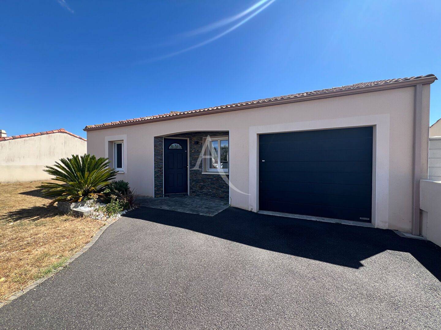 Maison 4 pièces 94 m² · à Saint-Hilaire-la-Forêt · 94 m² · 280 000 €