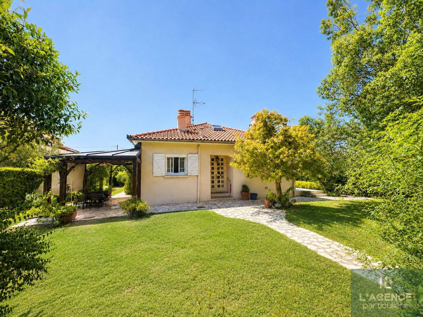Maison 6 pièces 171 m² · à Escalquens · 171 m² · 449 000 €