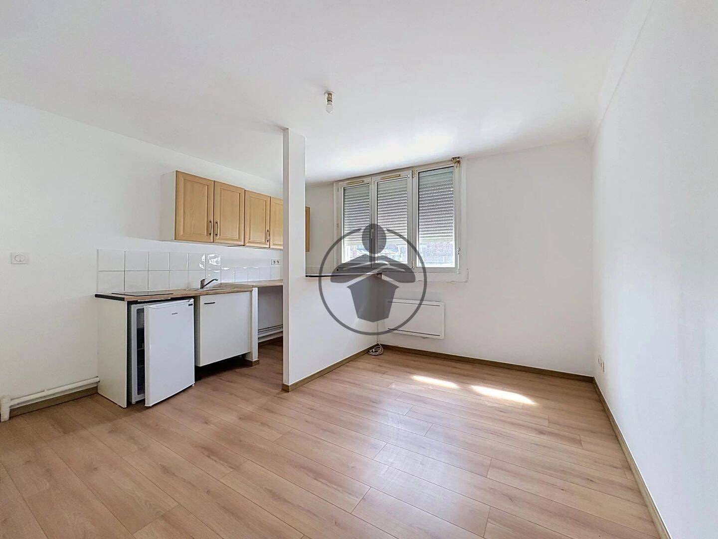 Appartement 1 pièce 21 m² · à Saint-Quentin · 20,6 m² · 330 €